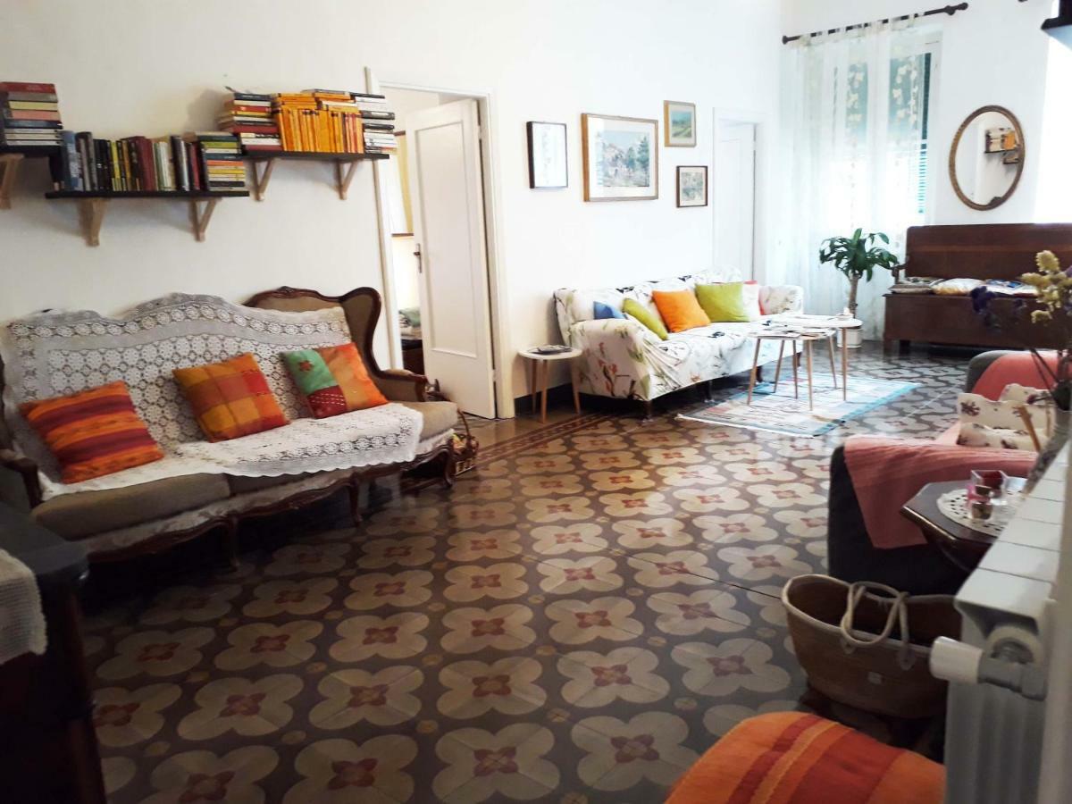 La Casa Di Nonna Fo Acomodação com café da manhã Voltaggio Exterior foto